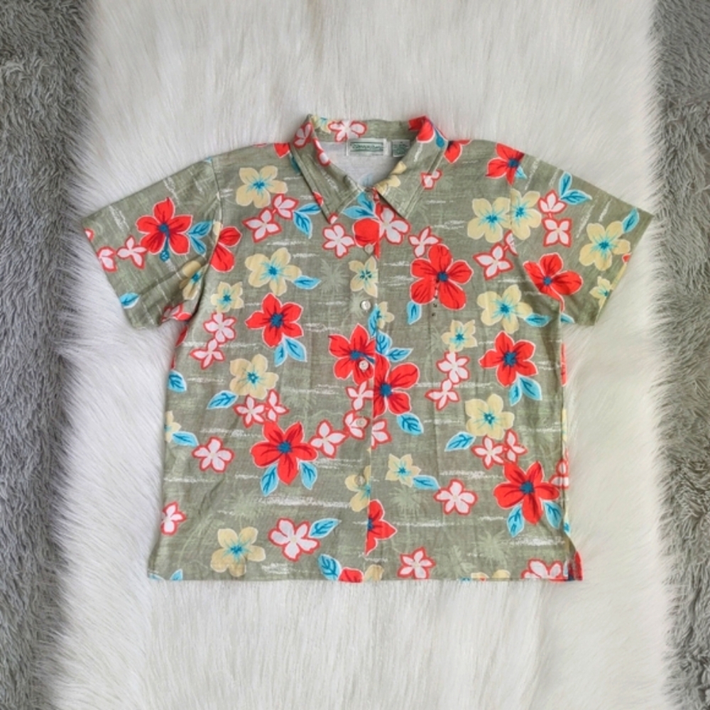 Shenanigans Floral Print Collared Button Down Shirt NWT